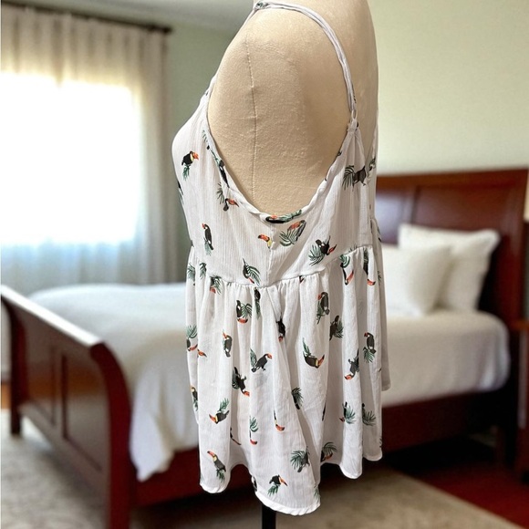 Torrid Ivory Tropical Bird Print Camisole - Picture 2 of 4